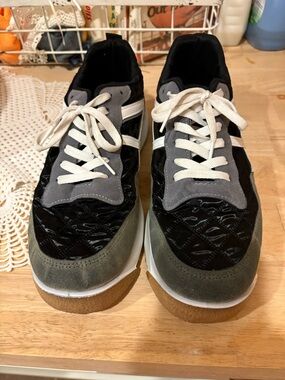 Men's Athletic Sneakers in Black, Gray & Olive with White Accents